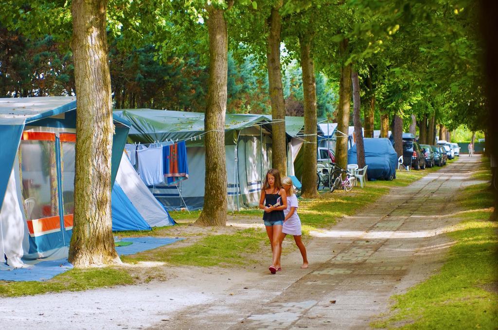 Camping Parco Capraro 리도 디 예솔로 외부 사진